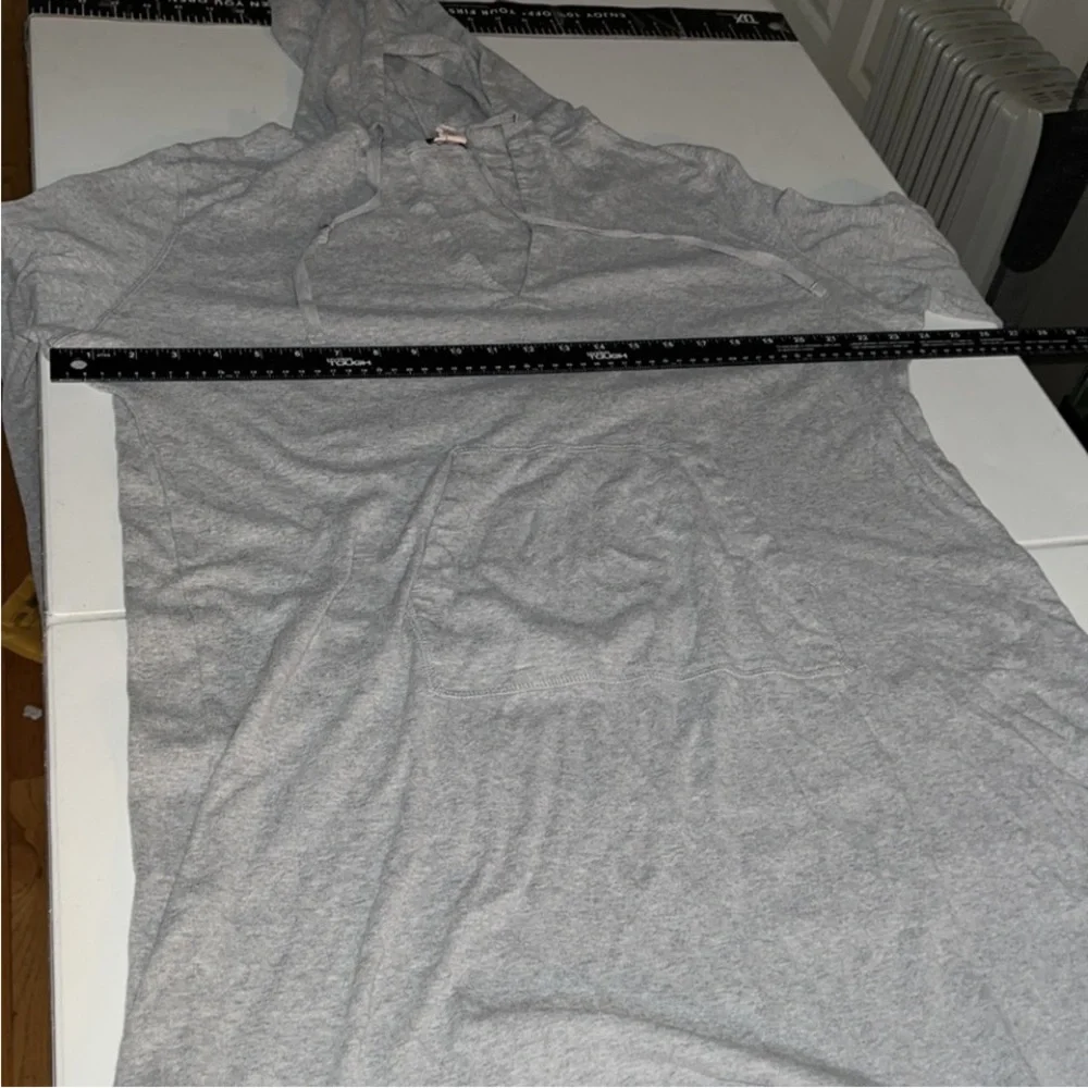 J. Crew size XL Gray hooded long loose sweatshirt cover up lounge wear